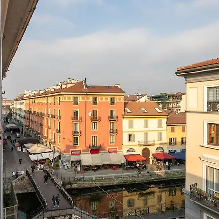 Paoli By Halldis Apartment Milan