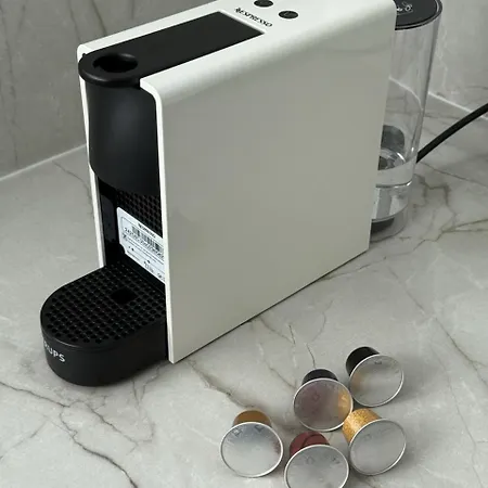 Bollicina - Free Parking, Ac & Balcony *