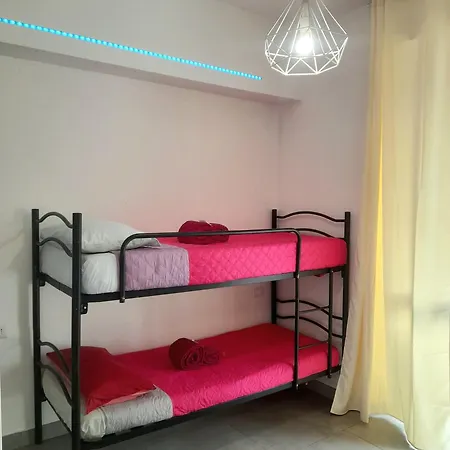 Maison d'hôtes -l' Oasi Del Turista, 4- Station Milan