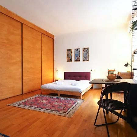 Primopiano - Crema Apartman