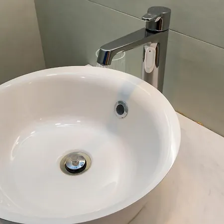 I Host - Pomponazzi Rosa