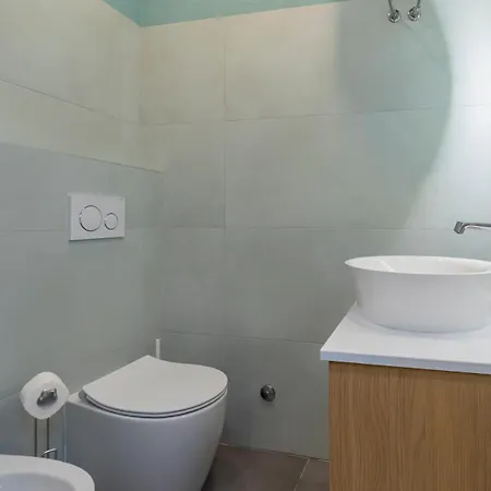 I Host - Pomponazzi Rosa Lägenhet