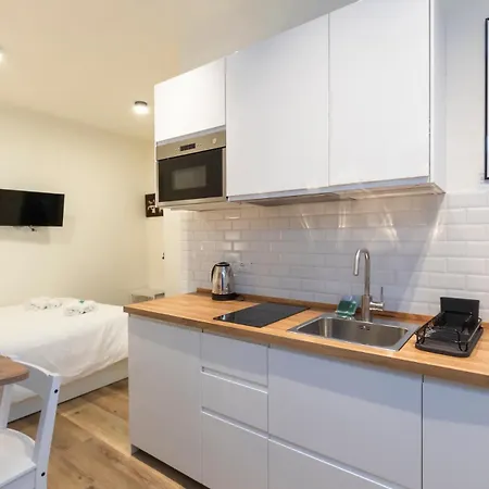 Apartament I Host - Pomponazzi Rosa Mediolan