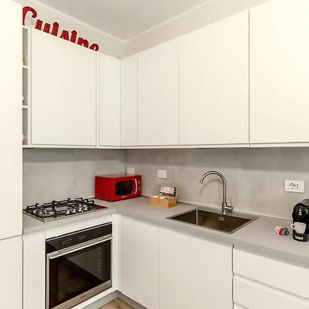 Casa Oriana 2 Centro-metro M1 ミラノ