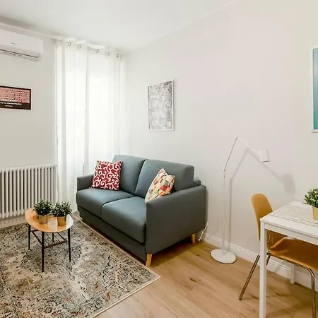 Casa Oriana 2 Centro-metro M1 アパート *