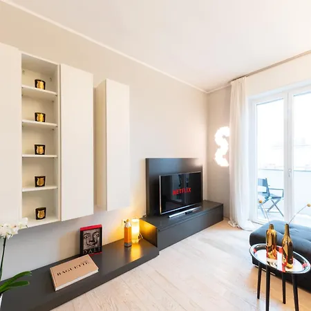 Rego Panoramic View Floor Apartment