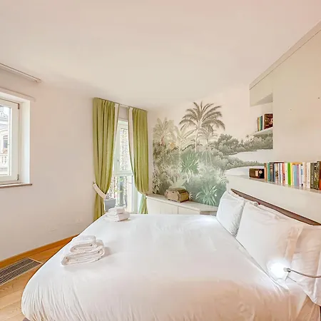 Foro Luxury Penthouse - Vista Duomo E Castello Daire