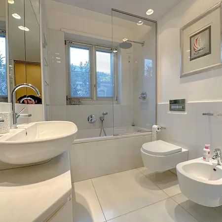 Foro Luxury Penthouse - Vista Duomo E Castello Daire