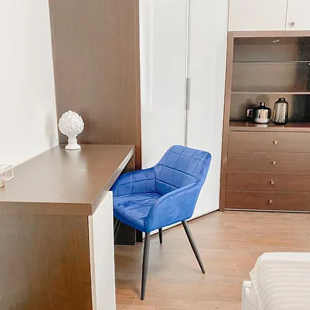 Apartment Mac Mahon *
