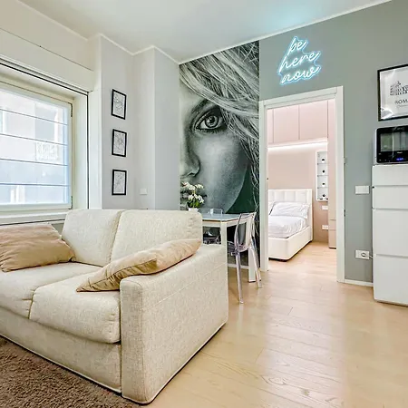Guesthost - Cozy Flat In Darsena Close To Navigli アパート