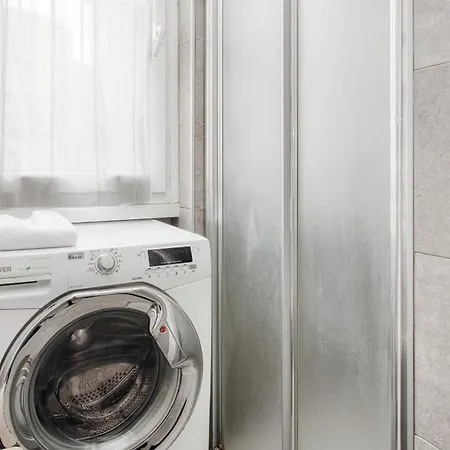 Daire Stylish Flat Near San Siro - Metro Wifi & Ac Milano