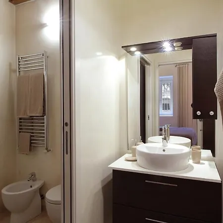 Miro-canonica 41, Apartament *