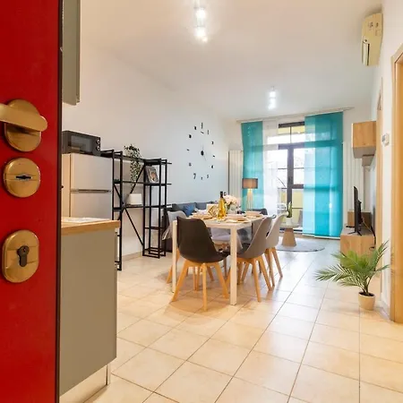 Luxapartment - Park View - Patio - Parking 밀라노
