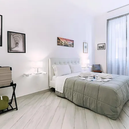 Wonderful Near Station Apartment Milan
