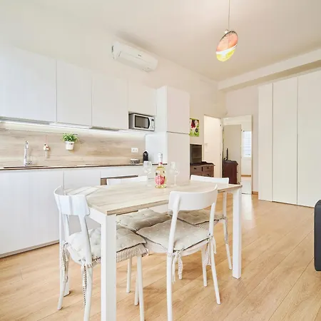 Apartman Splendido Loft In Cenisio - Daniele Milánó
