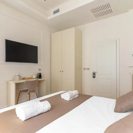 Montello Foresteria Lombarda 3*