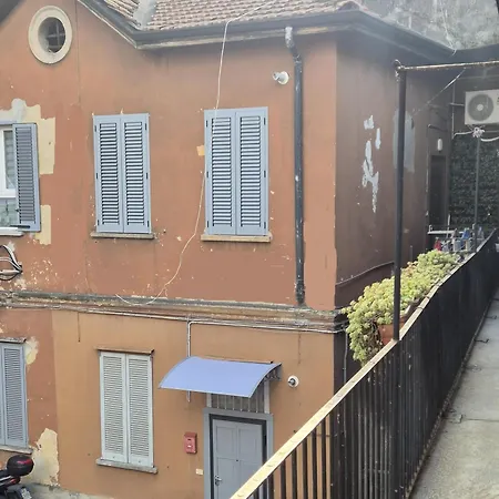 Loft Urbano: Confort E Cozy Lägenhet Milano