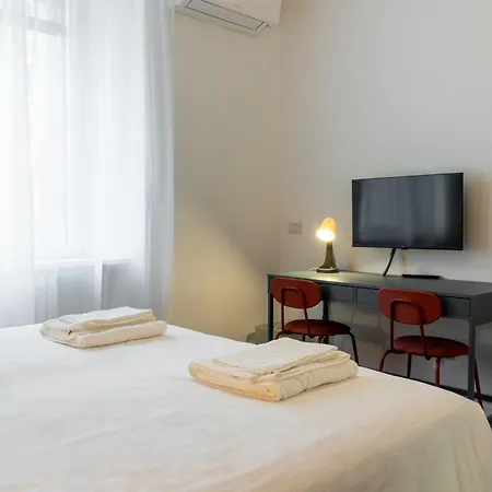 アパート New Flat In The Heart Of Navigli *
