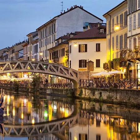 アパート New Flat In The Heart Of Navigli *