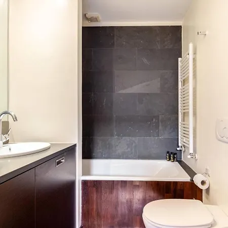 Design Loft - Red Lofty - Collegato A Rho Fiera E Mico, Wi-fi & Parking Apartment *