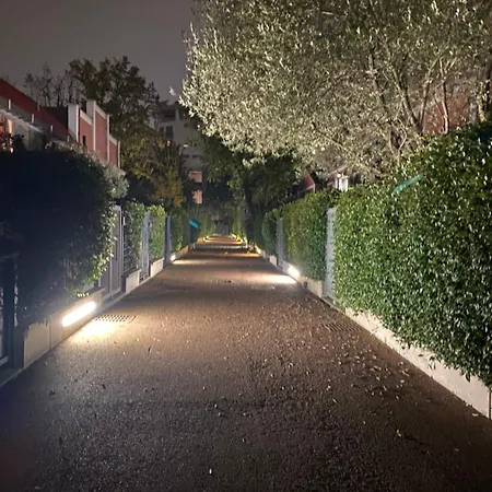 Red Lofty - Parcheggio Privato - 2 Fermate Da Rho Fiera, Mico E Bovisa * Milano