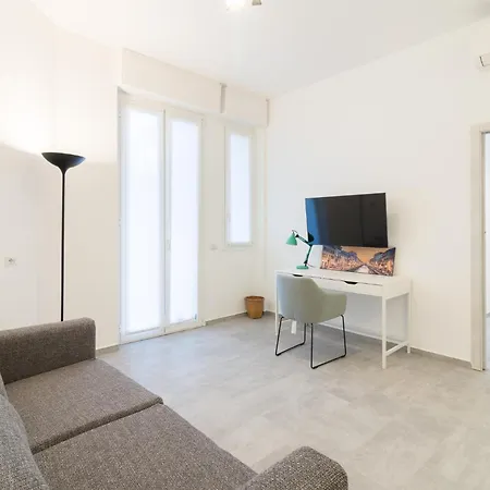 Gioia - Sopra La Metro Sondrio *