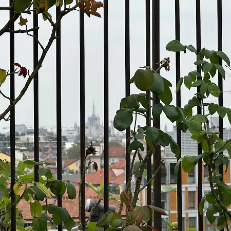 شقة Penthouse With Duomo View *