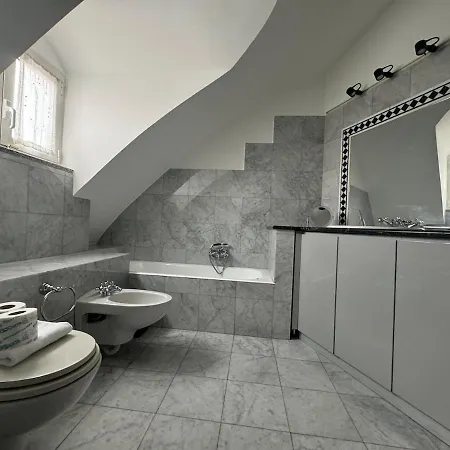 Penthouse With Duomo View شقة ميلان