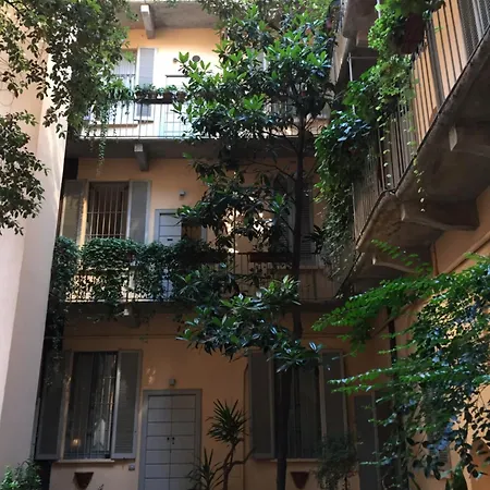 Casa Di Ringhiera Milanese