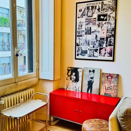 Apartment Near Station , In The Heart Of Nolo, Cozy And Quiet, 3rd Floor Without A Lift Milan