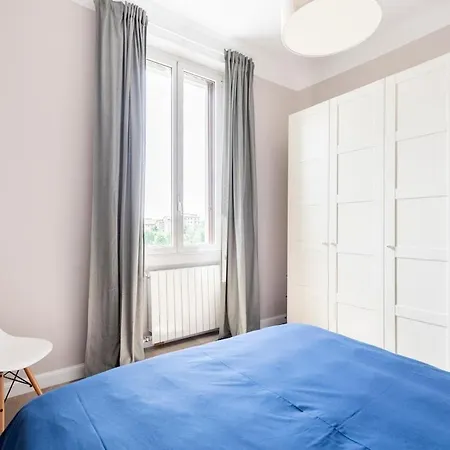 Navigli Ultimo Piano Apartment