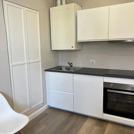 Navigli Ultimo Piano Apartment *