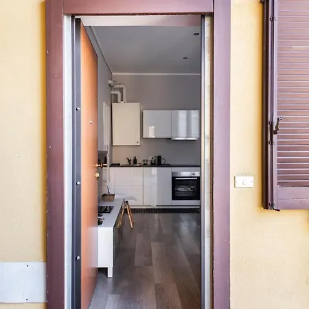 Navigli Ultimo Piano Apartment *