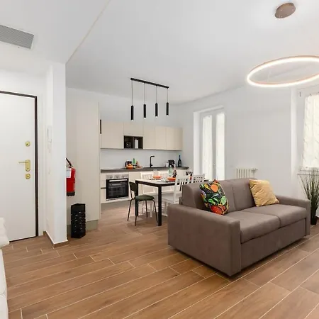 I San Siro I Steps To Metro, Ac&free Wifi