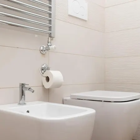 I San Siro I Steps To Metro, Ac & Free Wifi * Milán