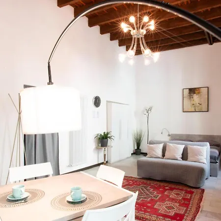 Apartment Il Cortile Sui Navigli *