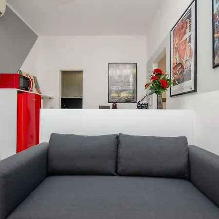 Vivimihome - Zanella House Апартаменты