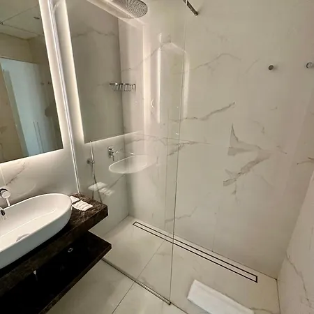 Casa Della Borsa - B * Milano