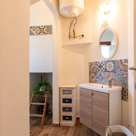 Mansarde Belvedere Duomo ミラノ