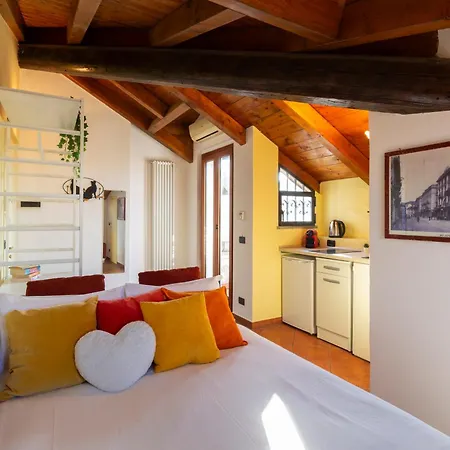 Mansarde Belvedere Duomo Appartement *