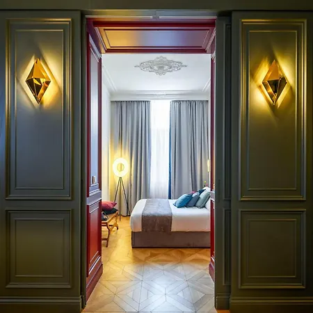 The Rent - Refined One-bedroom In The Historic Center Apartman