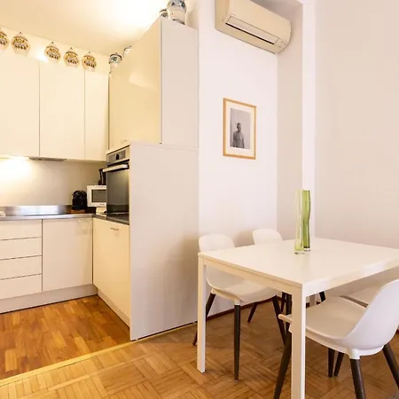 Disciplini Two Bedrooms Appartement Milan