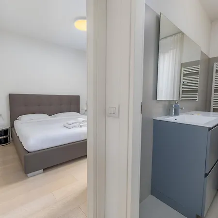 Kramer House-porta Venezia-5min To Duomo Daire