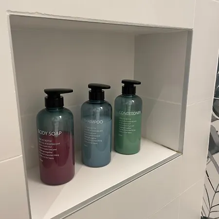 Trilocale Con Vista E Due Bagni Metro 4 Skynest *