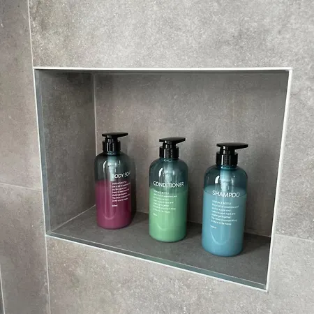 Daire Trilocale Con Vista E Due Bagni Metro 4 Skynest