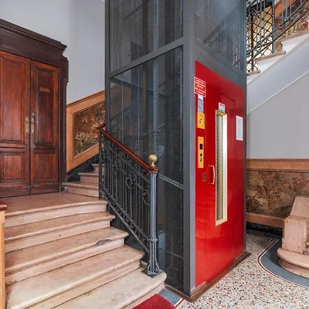 Luxury Art Mi Milan