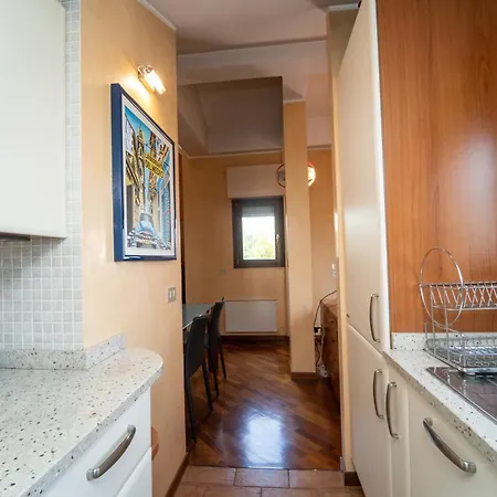 Penthouse Isola, A Few Steps From Offices Cortina 26 *