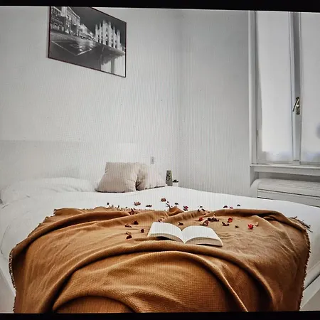 Lejlighed Two-room San Babila