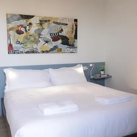 Appartement Gonin 58 *