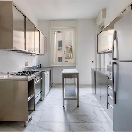 Apartment 10 Minuti Dal Duomo - Elegante Domus Milan